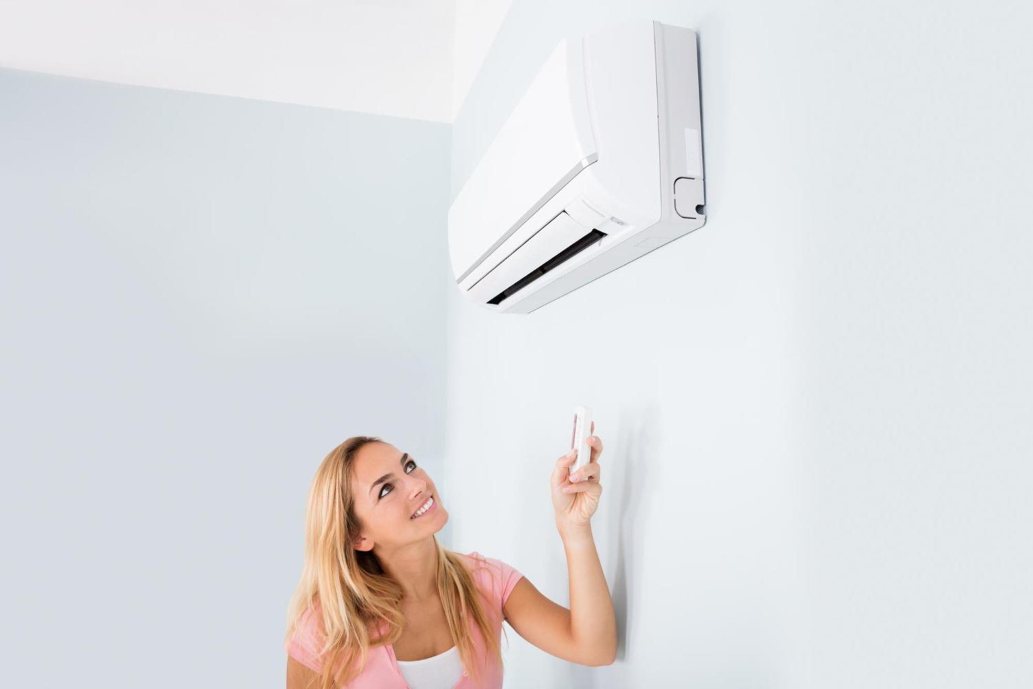 Klimatyzacja Sieradz z filtracją powietrza i montażem Panasonic